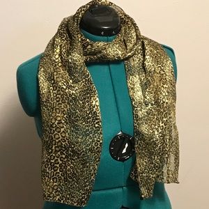 Vintage Leopard Print Scarf